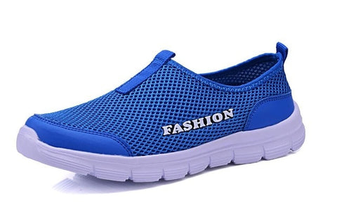 2019 Men Running Shoes Jogging Cheap Sneakers Woman Walking Breathable Wave Sports Travel Triple-S Walking Shoes Zapatos